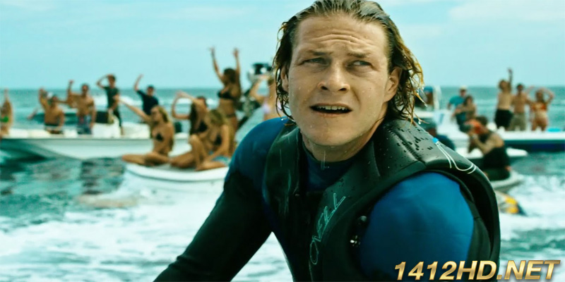 ปล้นข้ามโคตร Point Break (2015)